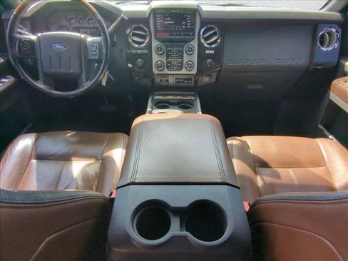 Used 2016 Ford F250 Platinum w/ FX4 Off-Road Package image 17