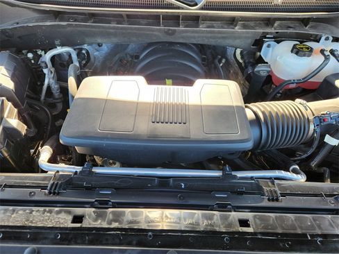 Used 2025 Chevrolet Silverado 1500 LT Trail Boss w/ Convenience Package II image 29