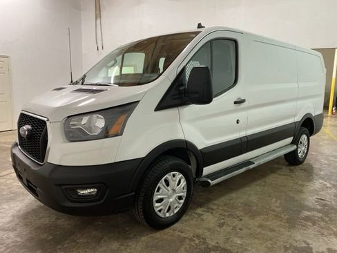 Used 2024 Ford Transit 250 Low Roof w/ Exterior Upgrade Package RWD image 1