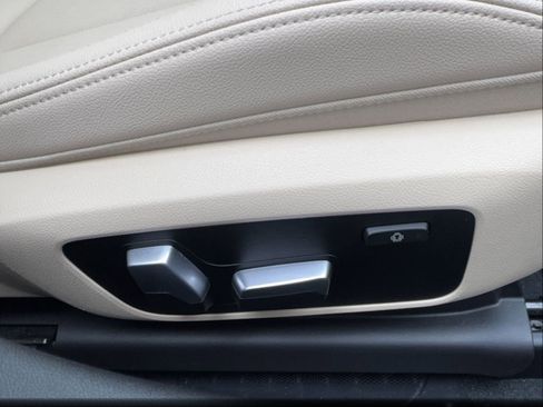 Used 2021 BMW 330i Sedan w/ Driving Assistance Package RWD image 31