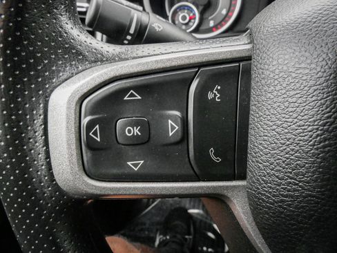 Used 2024 RAM 3500 Tradesman w/ Chrome Appearance Group image 18