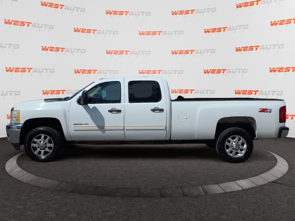 Used 2012 Chevrolet Silverado 3500 LT w/ Interior Plus Package AWD/4WD image 2