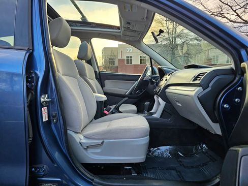 Used 2014 Subaru Forester 2.5i Premium w/ All-Weather Package image 11