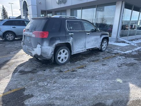 Used 2017 GMC Terrain SLT w/ Driver Alert Package I image 3