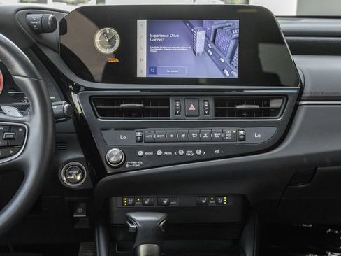 Used 2025 Lexus ES 300h w/ Premium Package FWD image 7