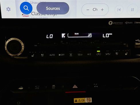 Used 2023 Toyota Sequoia TRD Pro AWD/4WD image 18