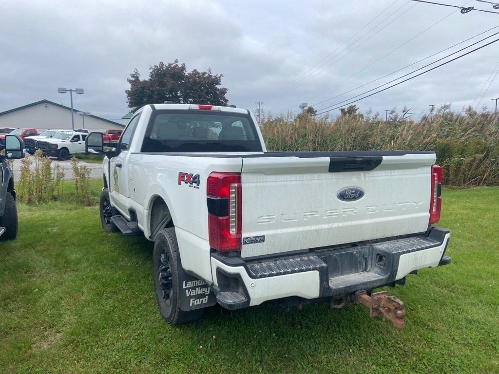 Used 2024 Ford F350 XL w/ STX Appearance Package AWD/4WD image 4