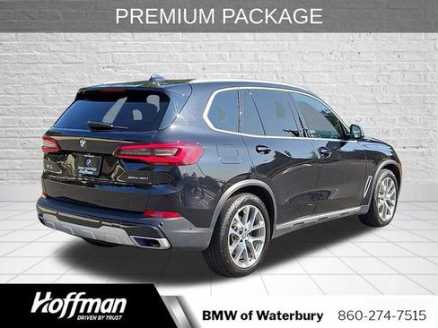 Used 2022 BMW X5 xDrive40i w/ Premium Package AWD/4WD image 7