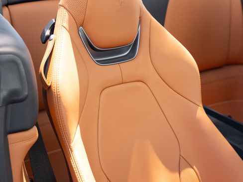 Used 2023 Ferrari Portofino M RWD image 62