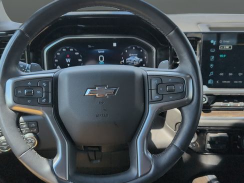 Used 2023 Chevrolet Silverado 1500 RST AWD/4WD image 12