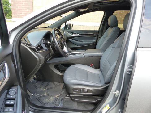 Used 2023 Buick Enclave Essence w/ Experience Buick Package AWD/4WD image 23