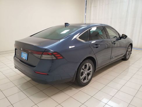 Certified 2024 Honda Accord EX image 27