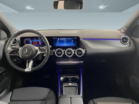 Certified 2026 Mercedes-Benz GLA 250 4MATIC image 14