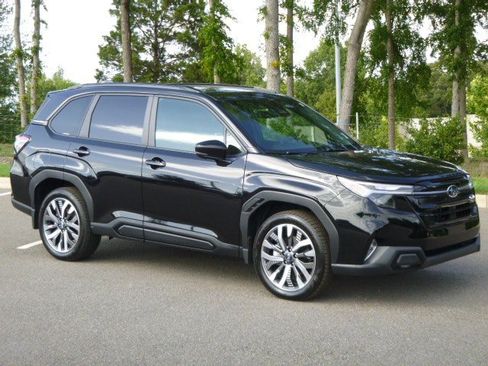 Certified 2026 Subaru Forester Touring w/ Touring Package AWD/4WD image 2