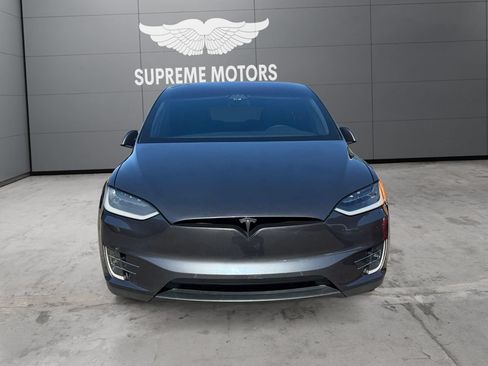 Used 2018 Tesla Model X 75D AWD/4WD image 4
