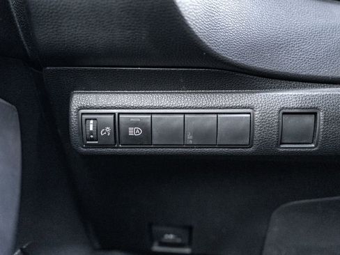 Used 2023 Toyota Corolla SE image 21