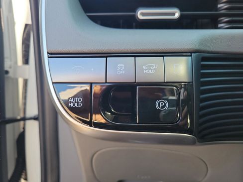 New 2026 Hyundai Ioniq 5 SEL image 23