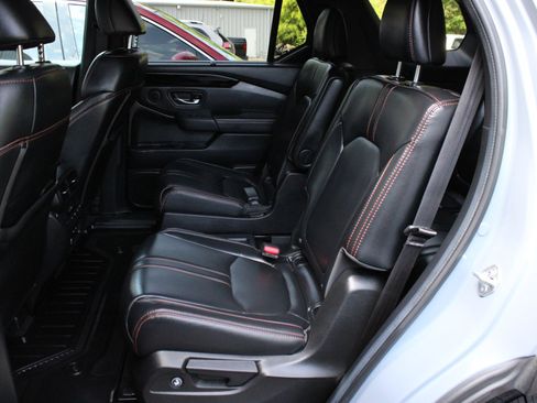 Used 2024 Honda Pilot TrailSport image 20