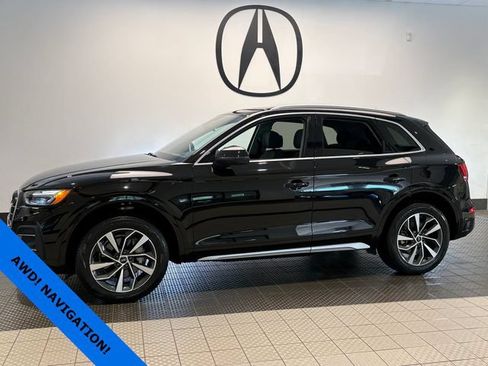 Used 2021 Audi Q5 2.0T Premium Plus w/ Premium Plus Package AWD/4WD image 3