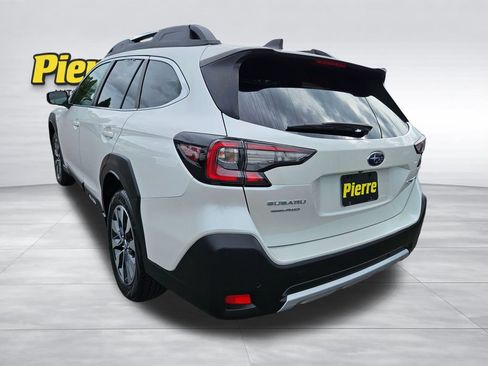 Used 2023 Subaru Outback Limited AWD/4WD image 3