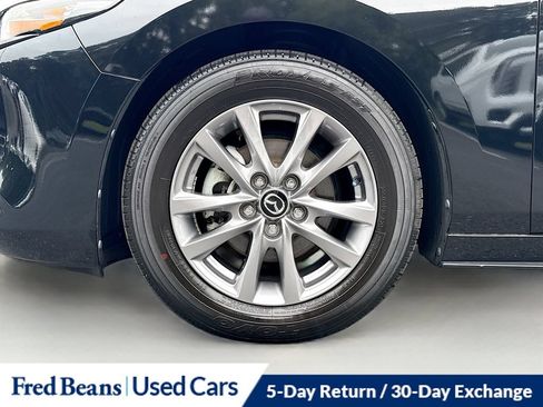 Used 2022 MAZDA MAZDA3 s FWD image 37