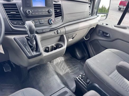 Used 2022 Ford Transit 250 Low Roof w/ Exterior Upgrade Package RWD image 25