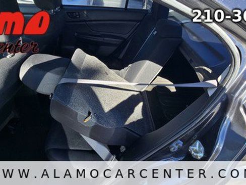 Used 2014 Subaru Impreza 2.0i image 28