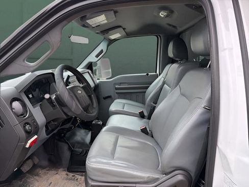 Used 2013 Ford F350 XL w/ Snow Plow Prep Pkg AWD/4WD image 11