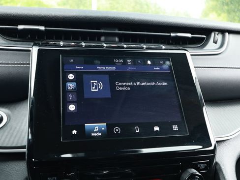 Used 2023 Jeep Grand Cherokee L Laredo RWD image 17