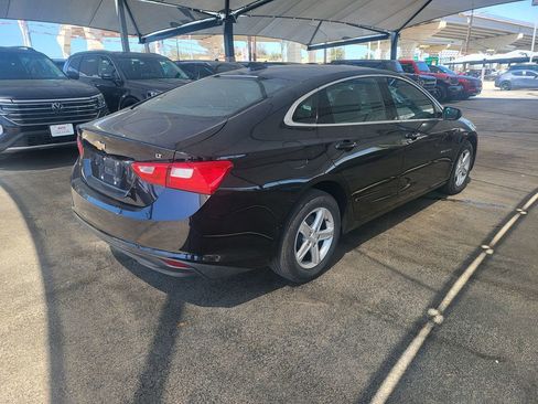 Used 2024 Chevrolet Malibu LT image 4