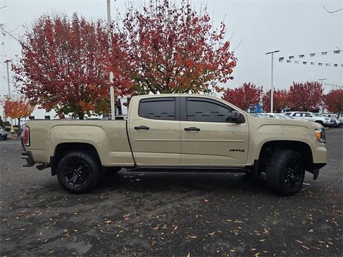 Used 2022 GMC Canyon AT4 image 3