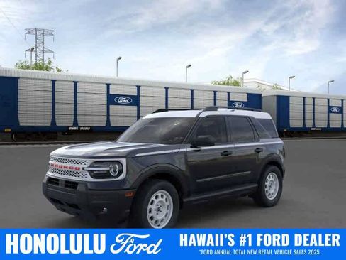 New 2025 Ford Bronco Sport Heritage w/ Convenience Package AWD/4WD image 1