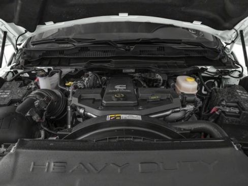 Used 2017 RAM 2500 SLT image 16