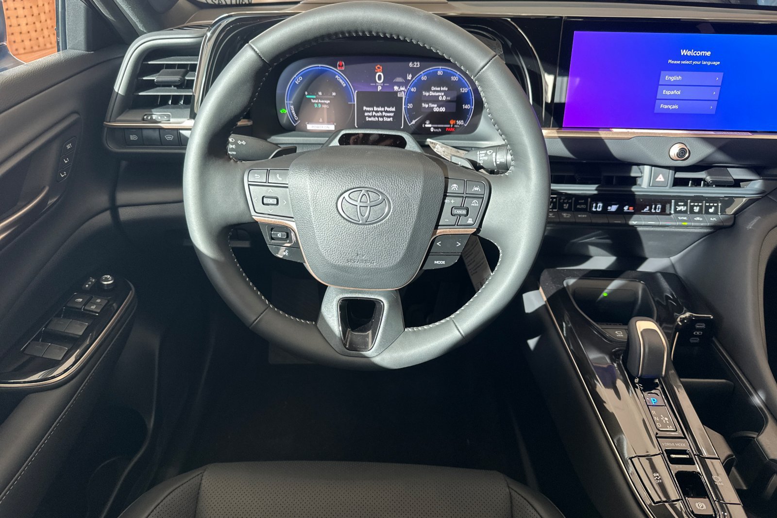 New 2027 Toyota Crown Platinum AWD/4WD image 16