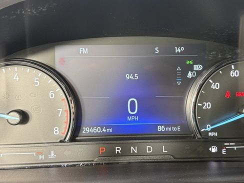 Used 2022 Ford Explorer XLT w/ Equipment Group 202A image 22