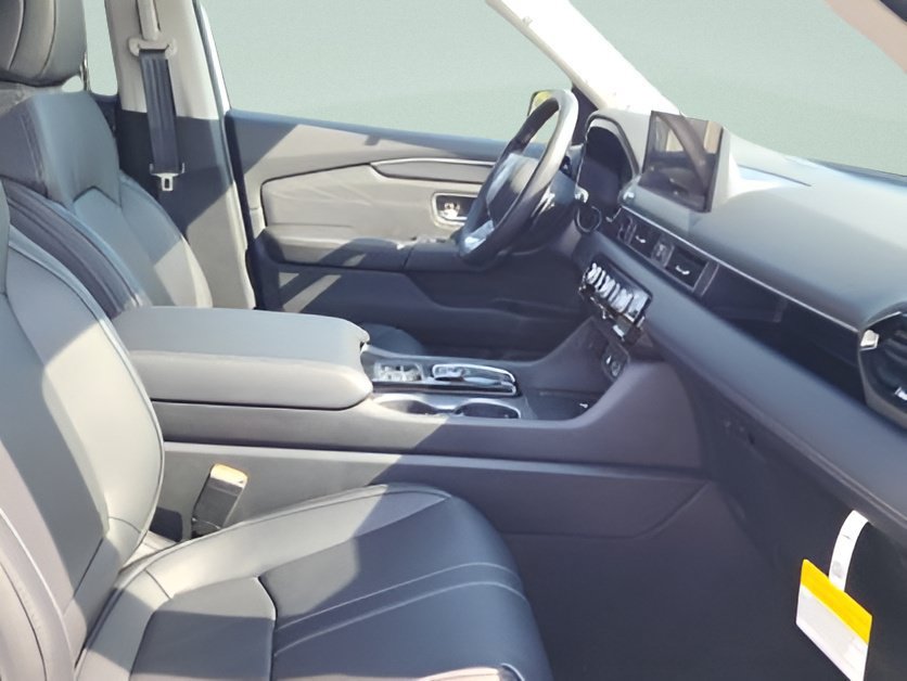 New 2026 Honda Pilot Touring image 24