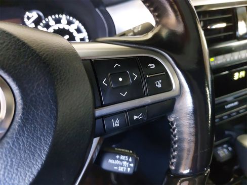 Used 2022 Lexus GX 460 Premium image 18