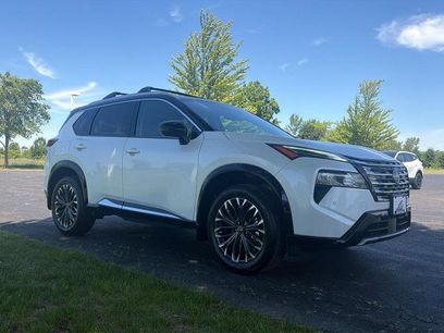 Certified 2025 Nissan Rogue Platinum w/ Platinum Premium Package