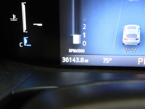 Used 2025 Ford Escape Active AWD/4WD image 39