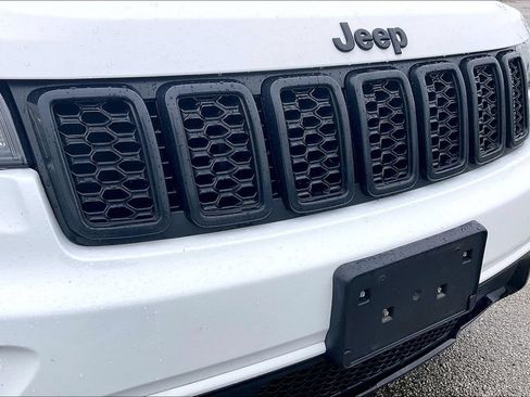 Certified 2019 Jeep Grand Cherokee Altitude RWD image 34