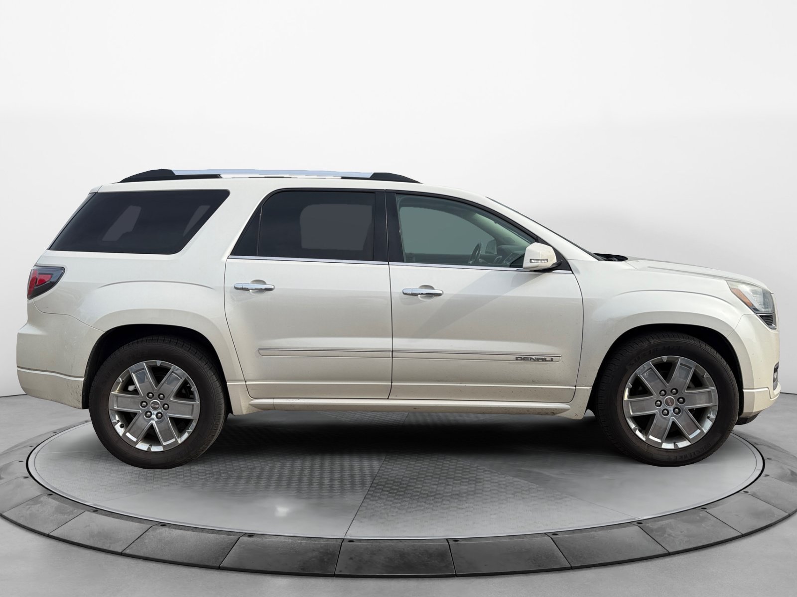 Used 2015 GMC Acadia Denali AWD/4WD image 2