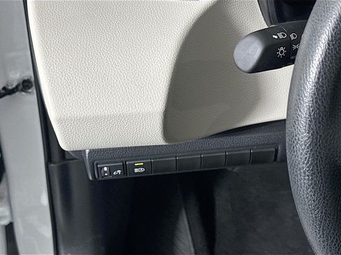 Used 2025 Toyota Corolla LE FWD image 16