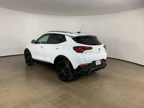 Used 2024 Buick Encore GX Sport Touring AWD/4WD image 14