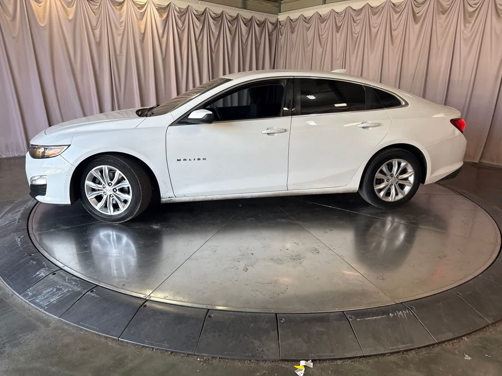 Used 2019 Chevrolet Malibu LT FWD image 8