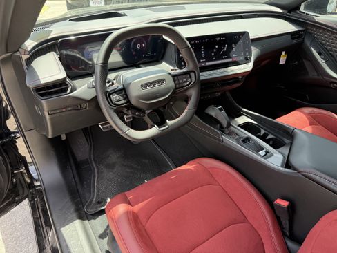 New 2025 Dodge Charger Scat Pack w/ Track Pack image 10