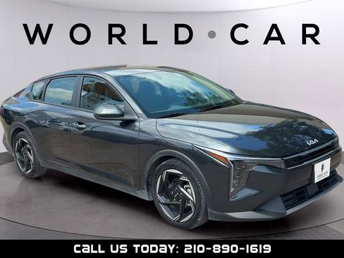 Used 2025 Kia K4 EX FWD image 1
