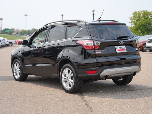 Used 2018 Ford Escape SEL FWD image 5