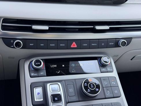 Used 2025 Hyundai Palisade Calligraphy AWD/4WD image 5