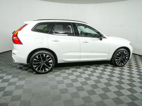 Used 2026 Volvo XC60 B5 Ultra w/ Protection Package Premier AWD/4WD image 2