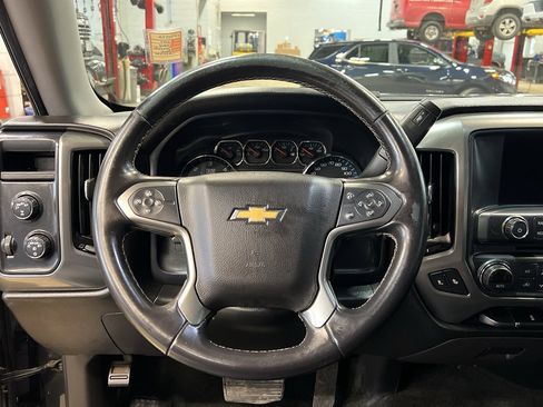 Used 2017 Chevrolet Silverado 1500 LT w/ LPO, Black Pack image 28